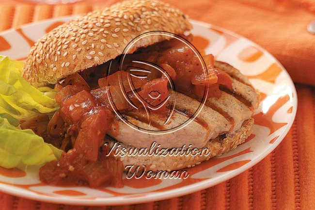 Turkey Burgers with Sweet Onion Relish