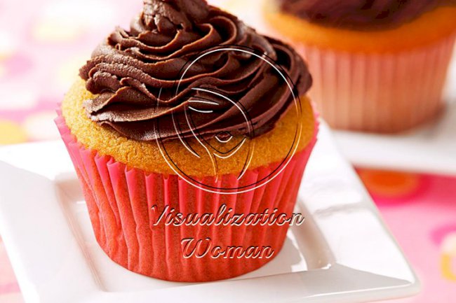 Peanut Butter Cupcakes with Creamy Chocolate Frosting