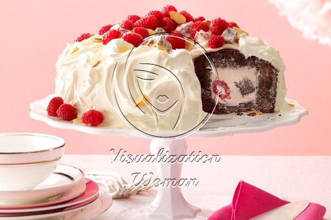 Chocolate Raspberry Tunnel Cake