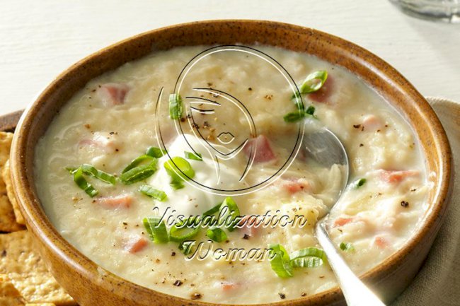 Slow-Cooker Potato & Ham Soup