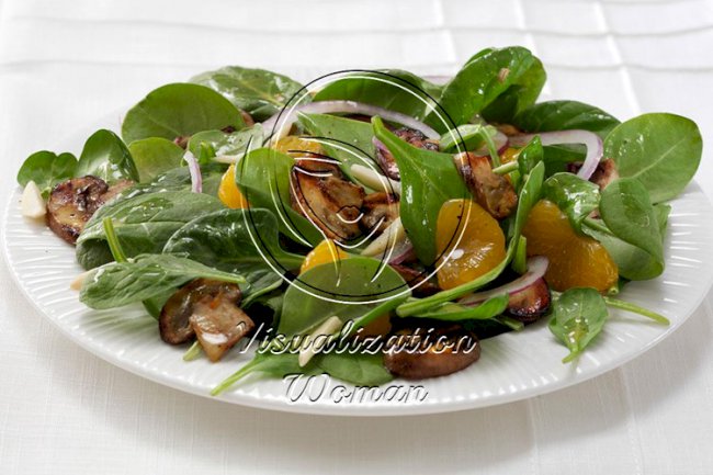 Grilled Portobello Spinach Salad