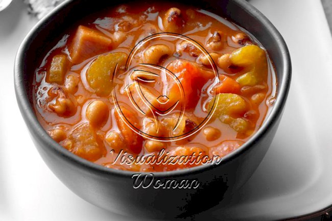 Home-Style Black-Eyed Pea Soup