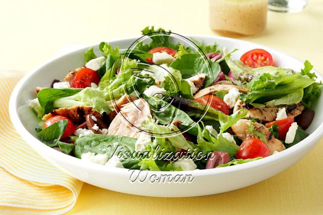 Mediterranean Grilled Chicken & Greens