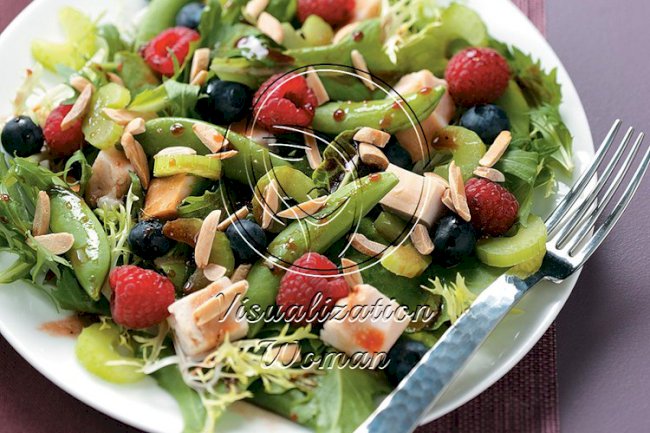 Summer Chicken Salad with Raspberry Vinaigrette
