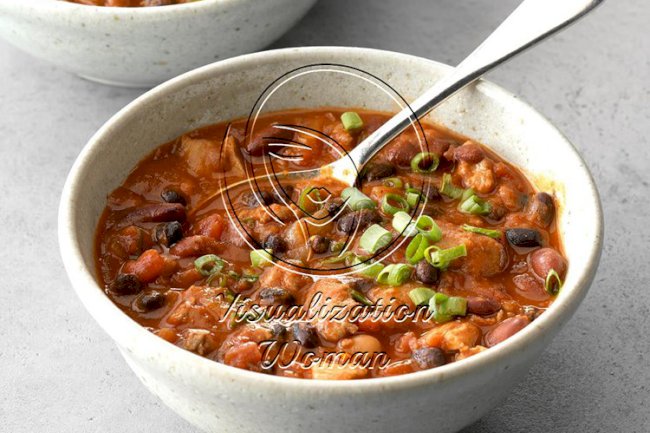 Hearty Sausage-Chicken Chili
