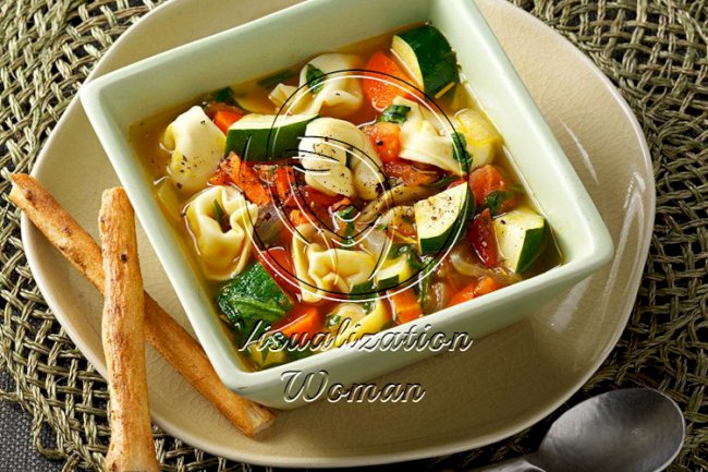 Contest-Winning Veggie Tortellini Soup