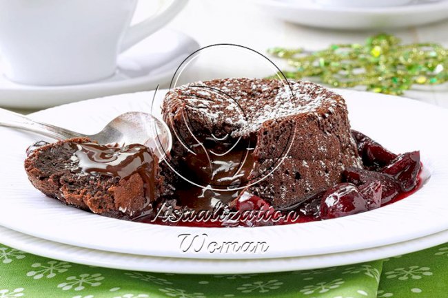 Molten Chocolate Cherry Cakes