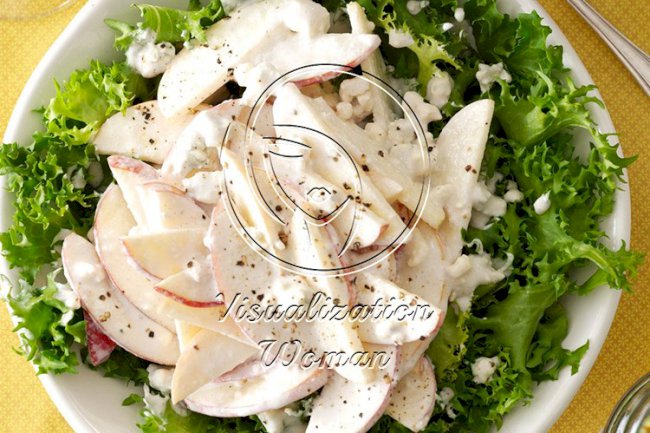 Apple-Gorgonzola Endive Salad