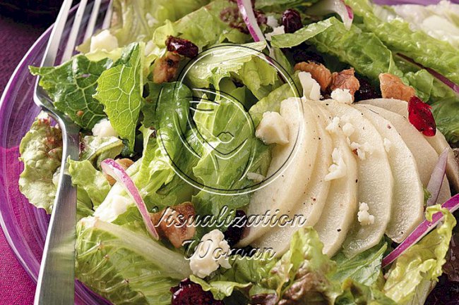 Roasted Apple & Candied Walnut Salad