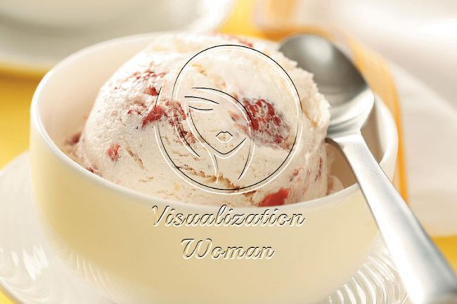 Contest-Winning Strawberry Cheesecake Ice Cream