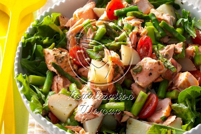 Salmon Vegetable Salad with Pesto Vinaigrette