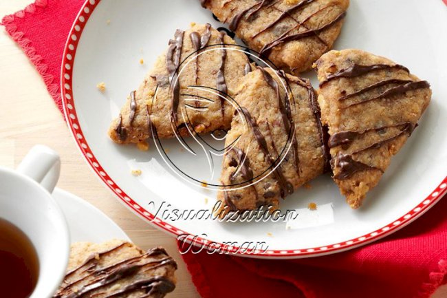 Chai Chocolate Chip Shortbread