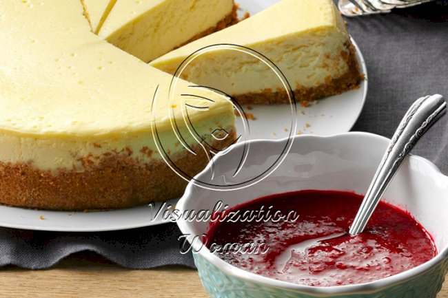 Cheesecake with Berry Sauce