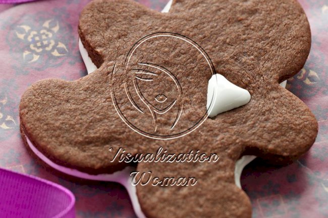 Hot Chocolate Linzer Cookies