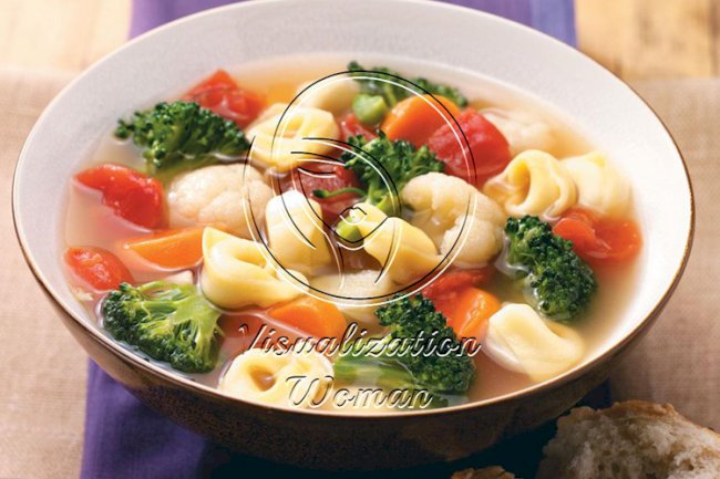 Veggie Tortellini Soup