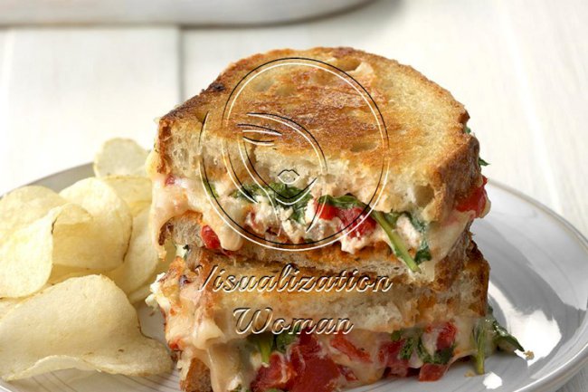 Sun-Dried Tomato Grilled Cheese Sandwich