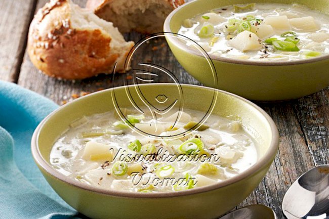 Hearty Leek and Potato Soup