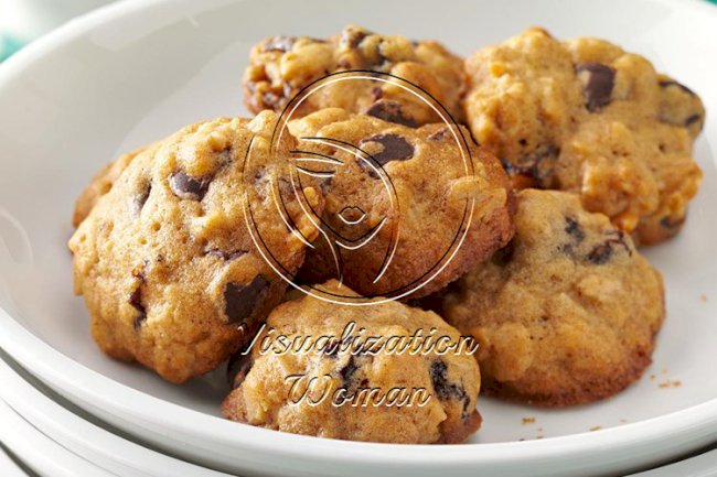 Chocolate Chip Oat Cookies