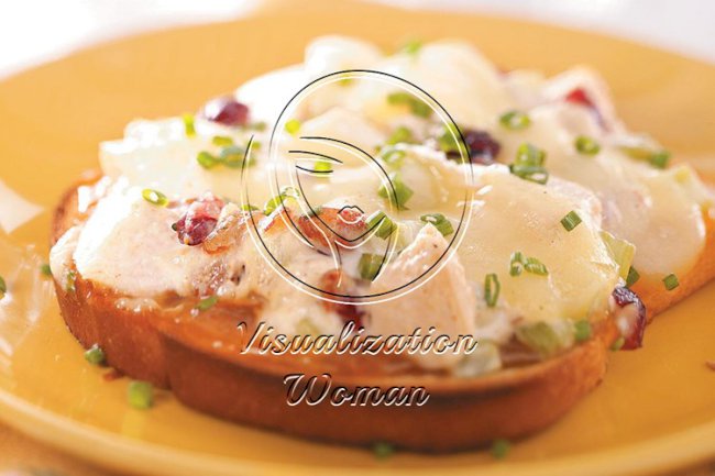 Open-Faced Chicken Salad Sandwiches