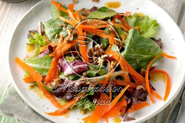 Nutty Green Salad