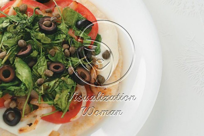 Grilled Veggie Pita Pizzas