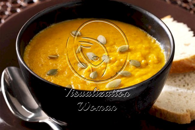 Spiced Harvest Pumpkin Soup