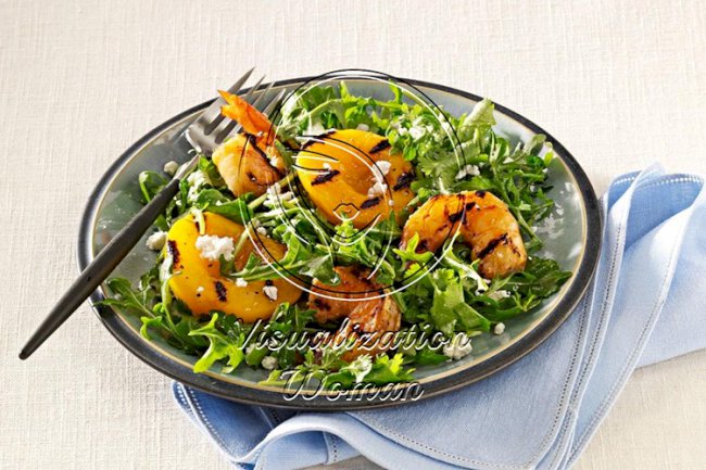 Shrimp Salad with Peaches