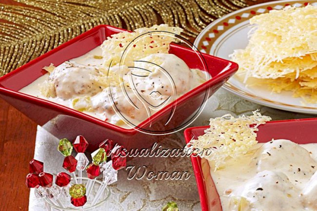 Hungarian Pepper Soup with Romano Crisps