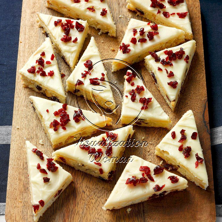 Cranberry Bars with Cream Cheese Frosting