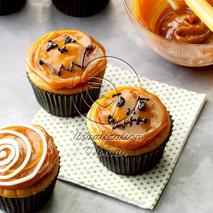 Pumpkin Caramel Cupcakes