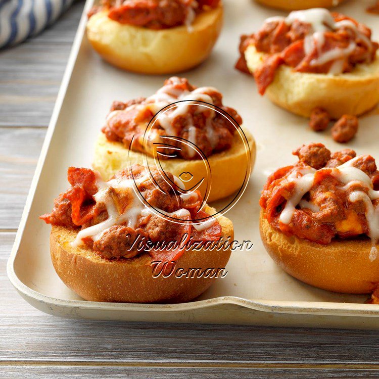 Cheesy Pepperoni Buns