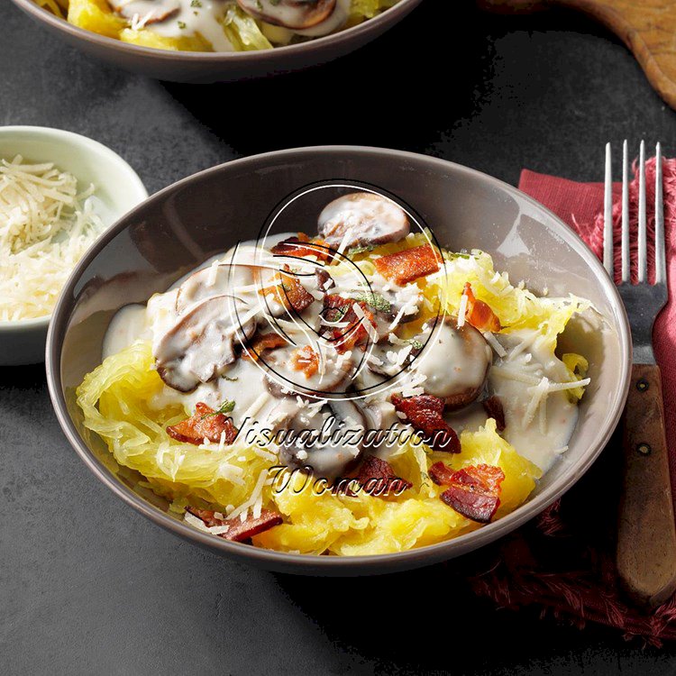 Mushroom & Bacon Spaghetti Squash Bowl