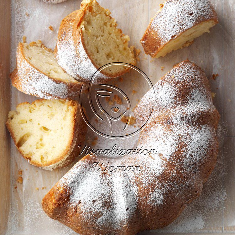 Aunt Lou’s Fresh Apple Cake