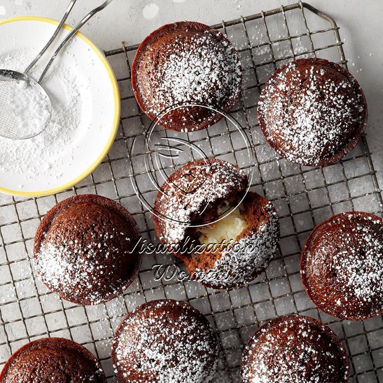 Chocolate Macaroon Cupcakes