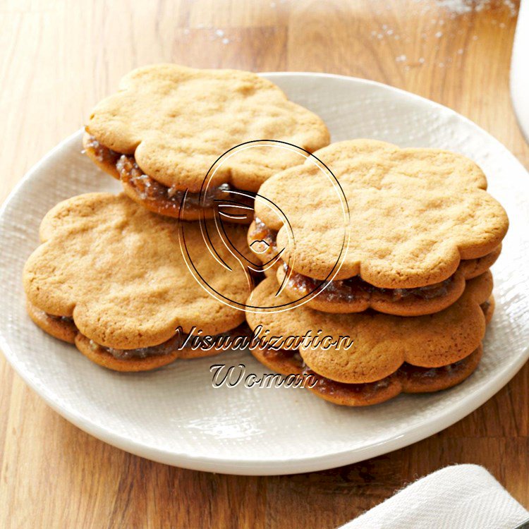 Date-Filled Sandwich Cookies