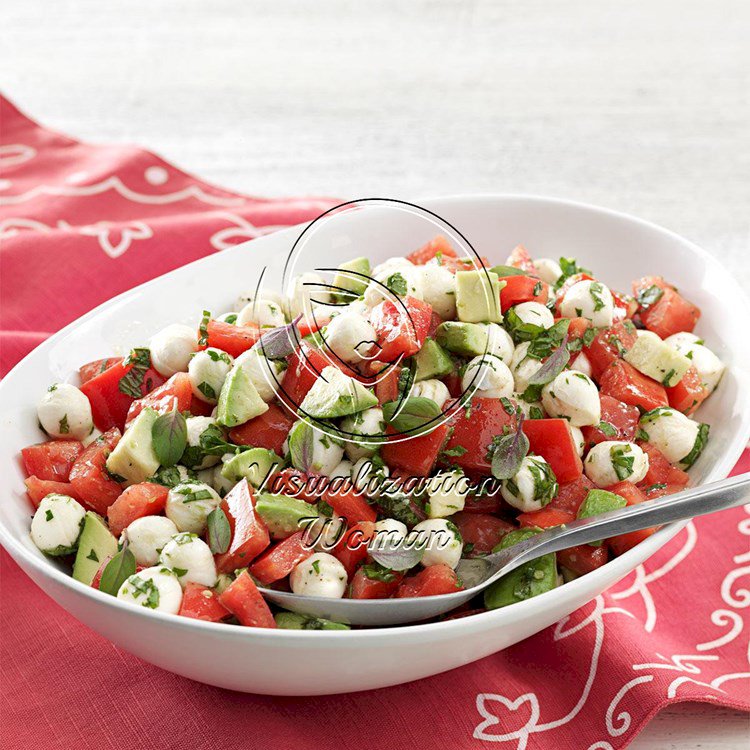 Fresh Mozzarella and Tomato Salad