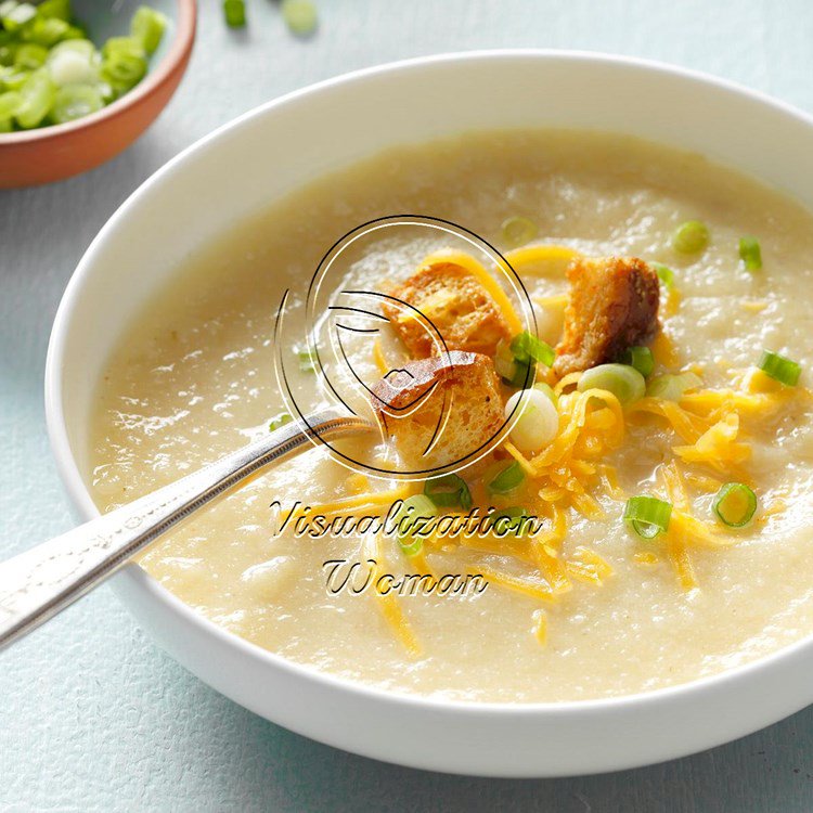 Slow-Cooker Creamy Cauliflower Soup