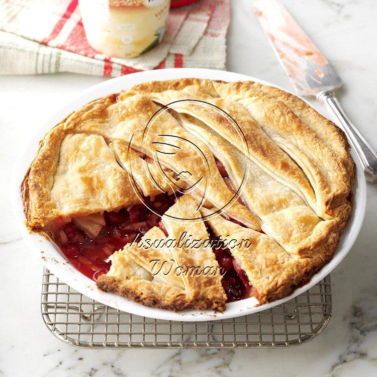 Cranberry Apple-Nut Pie