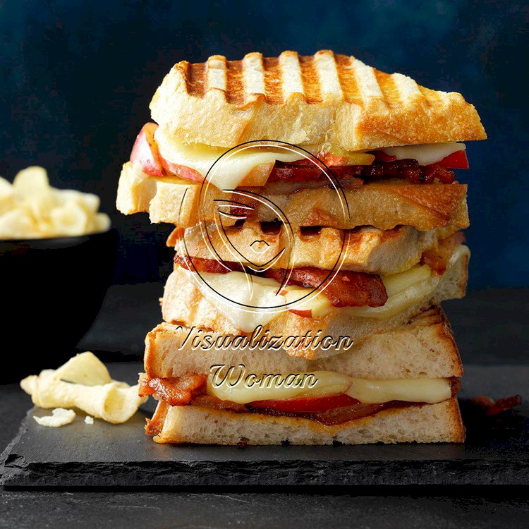 Bistro Apple Panini