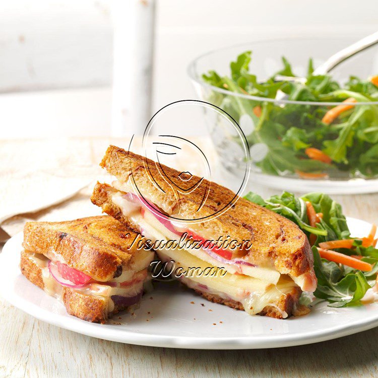 Apple-White Cheddar Grilled Cheese