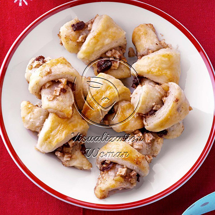 Apple Crisp Crescents