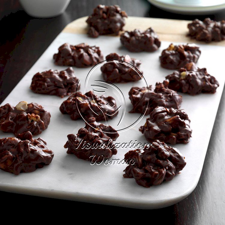 Mixed Nut Clusters