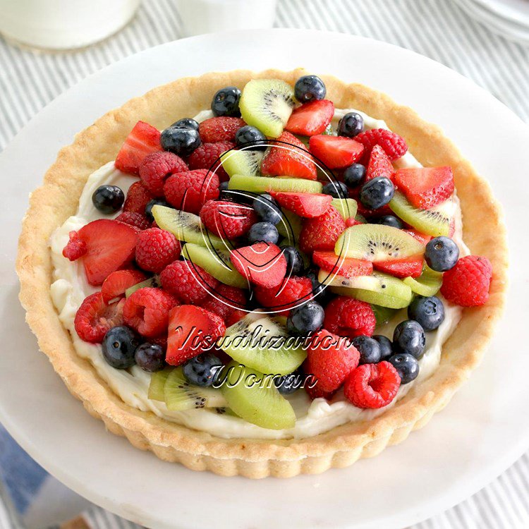 Elegant Fresh Berry Tart