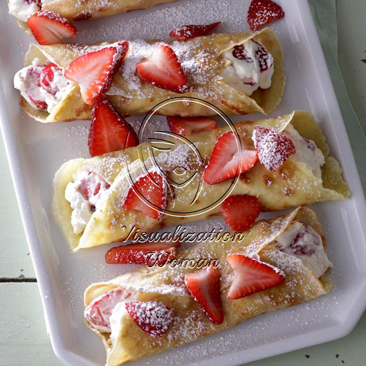 Creamy Strawberry Crepes