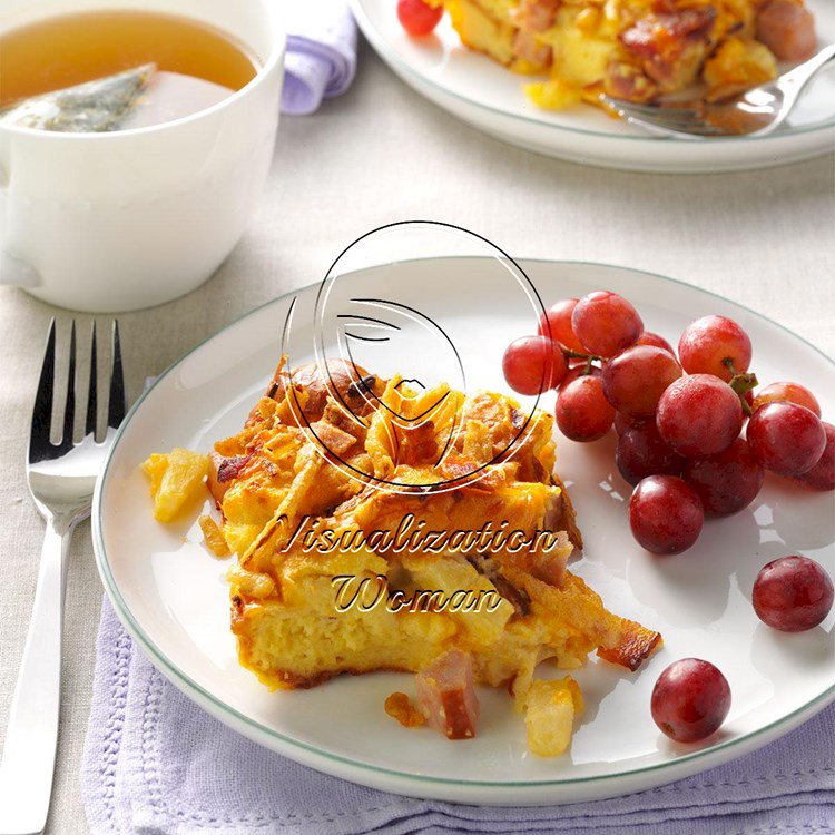 Hawaiian Bacon & Pineapple Breakfast Bake