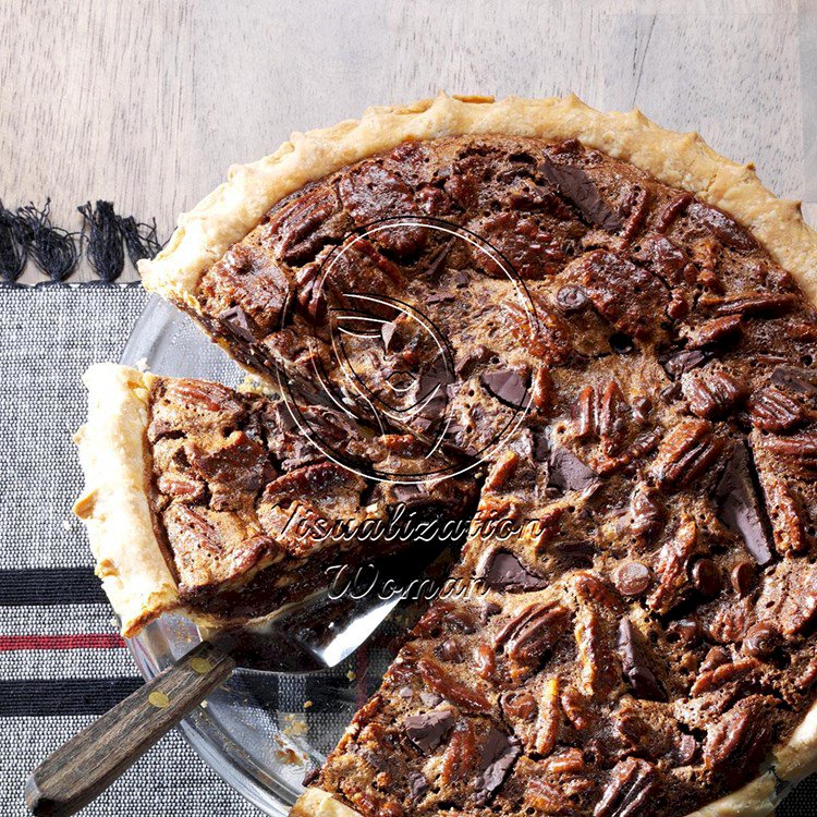 Ultimate Chocolate Chunk Pecan Pie