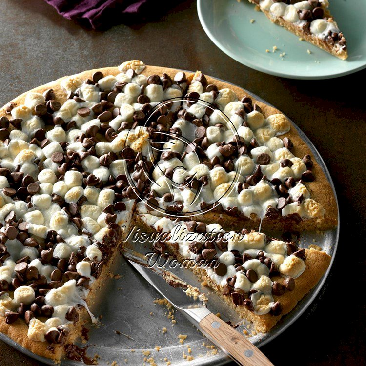 Chocolate Peanut Butter Pizza
