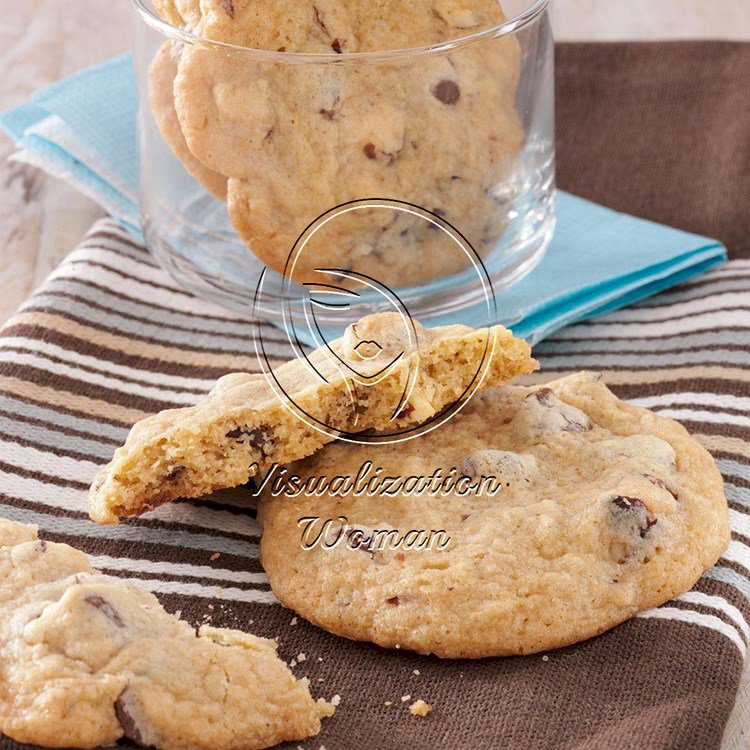 Oregon’s Hazelnut Chocolate Chip Cookie