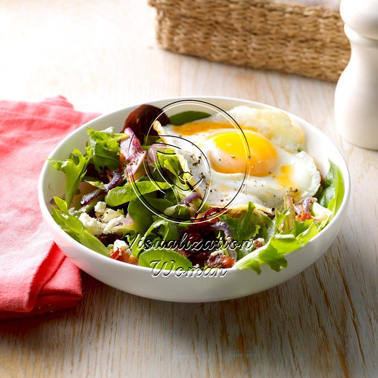 Egg-Topped Wilted Salad