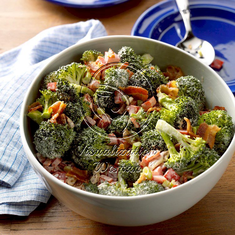 Christmas Broccoli Salad